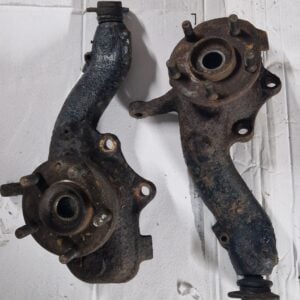 VW T3 T25 Syncro Front uprights Bearing Carriers VW Part no 251407311AT Used